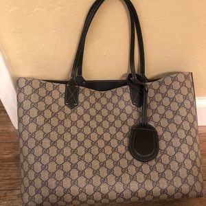 Gucci Reversible Black Logo Tote